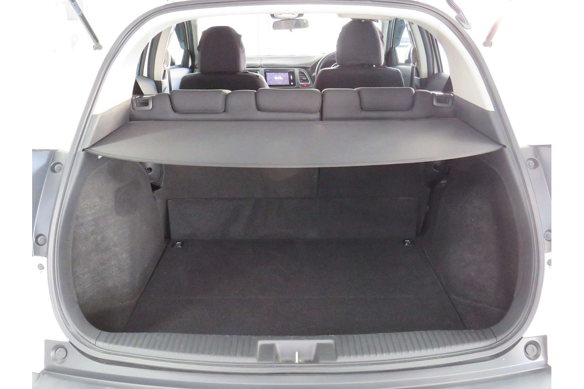 2016 Honda HR-V VTi-S