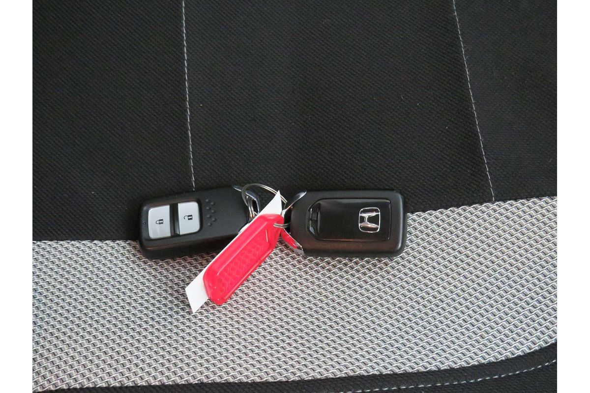 2016 Honda HR-V VTi-S