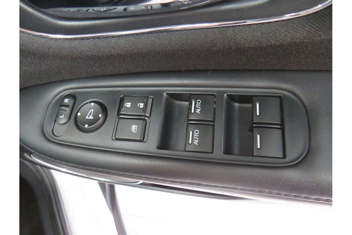 2016 Honda HR-V VTi-S
