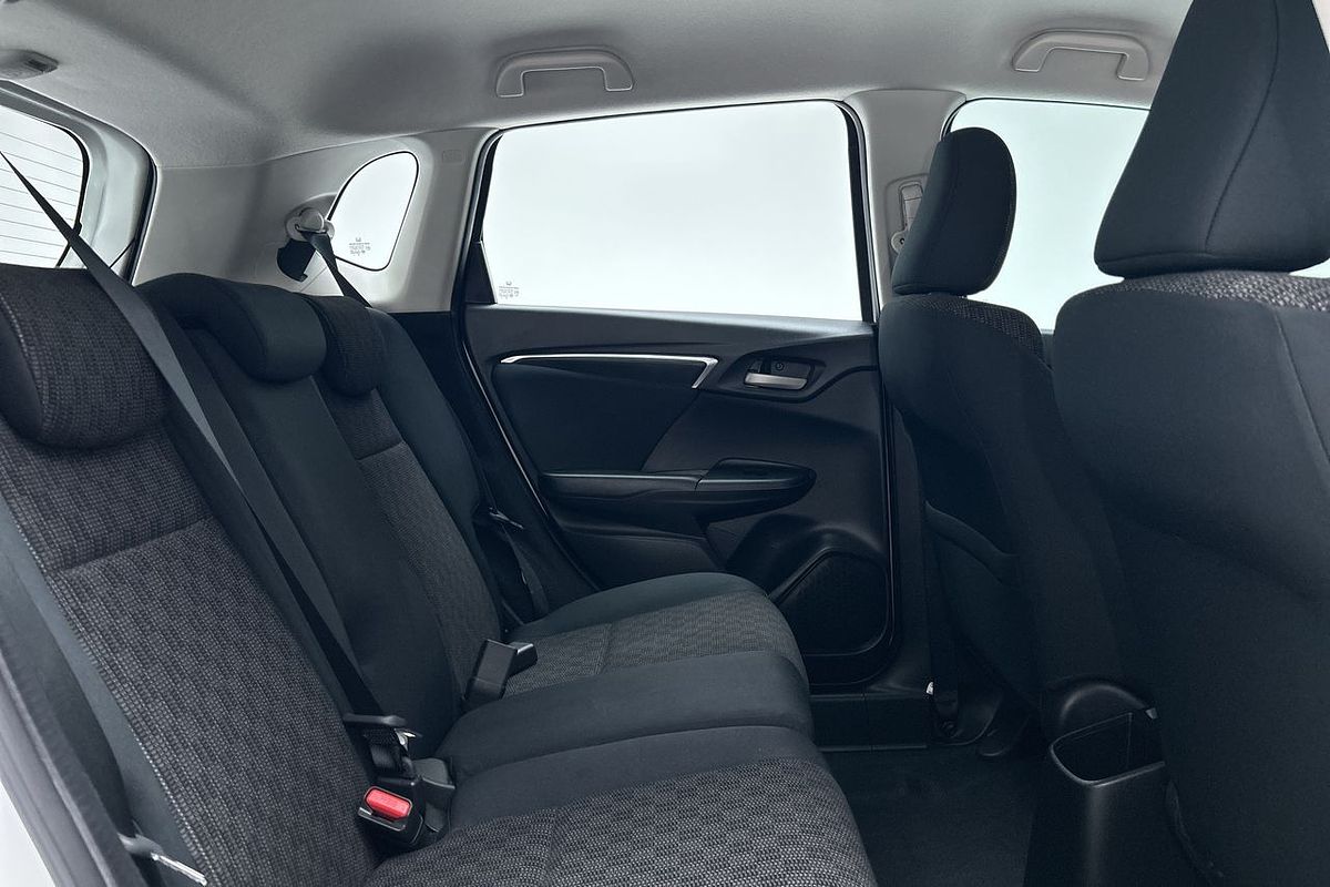 2016 Honda Jazz VTi GF