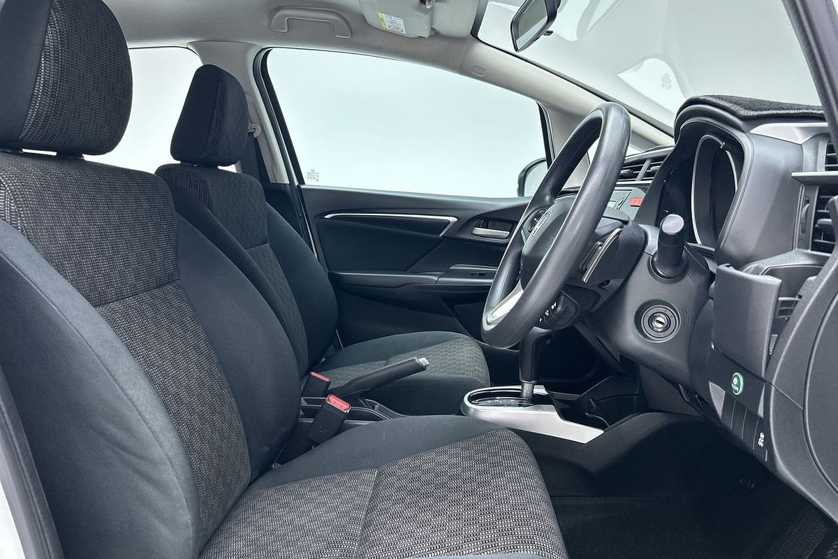 2016 Honda Jazz VTi GF