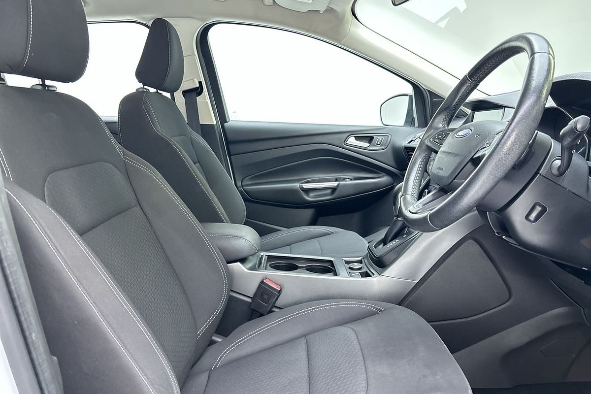 2017 Ford Escape Ambiente ZG