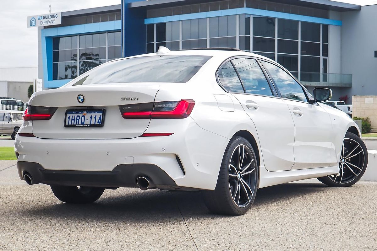 2022 BMW 3 Series 320i Sport Collection G20
