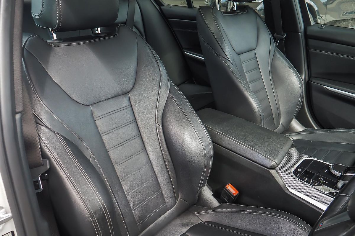 2022 BMW 3 Series 320i Sport Collection G20