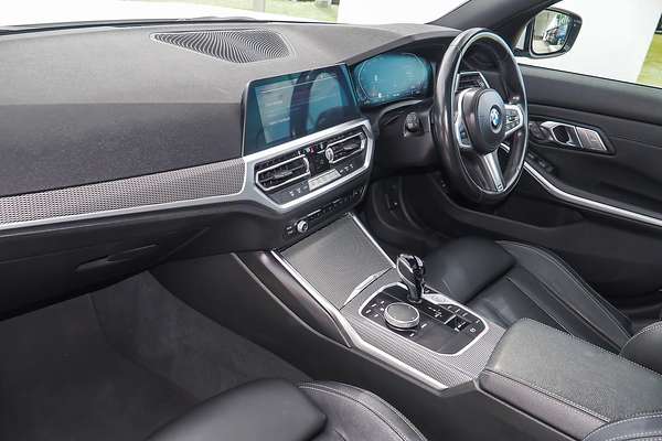 2022 BMW 3 Series 320i Sport Collection G20
