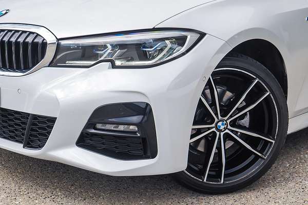 2022 BMW 3 Series 320i Sport Collection G20