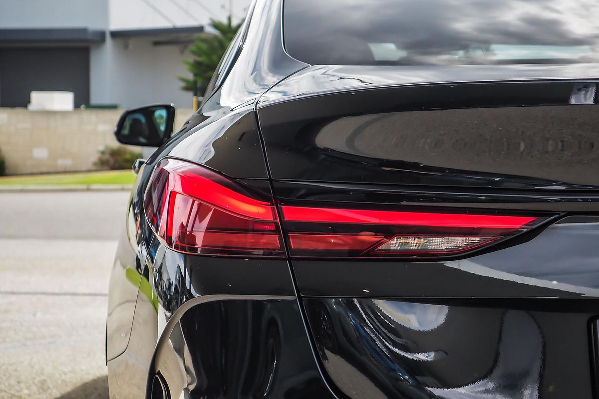2022 BMW 2 Series 220i M Sport F44