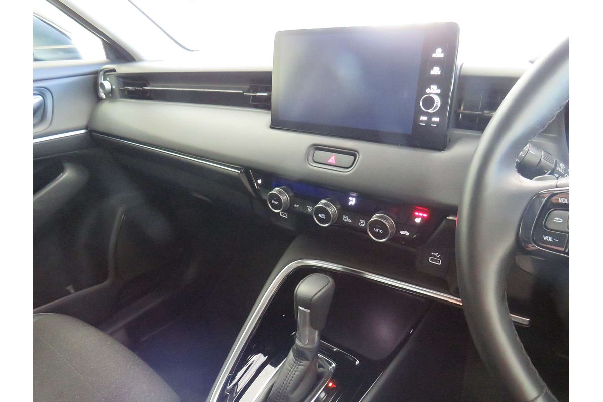 2023 Honda HR-V e:HEV L