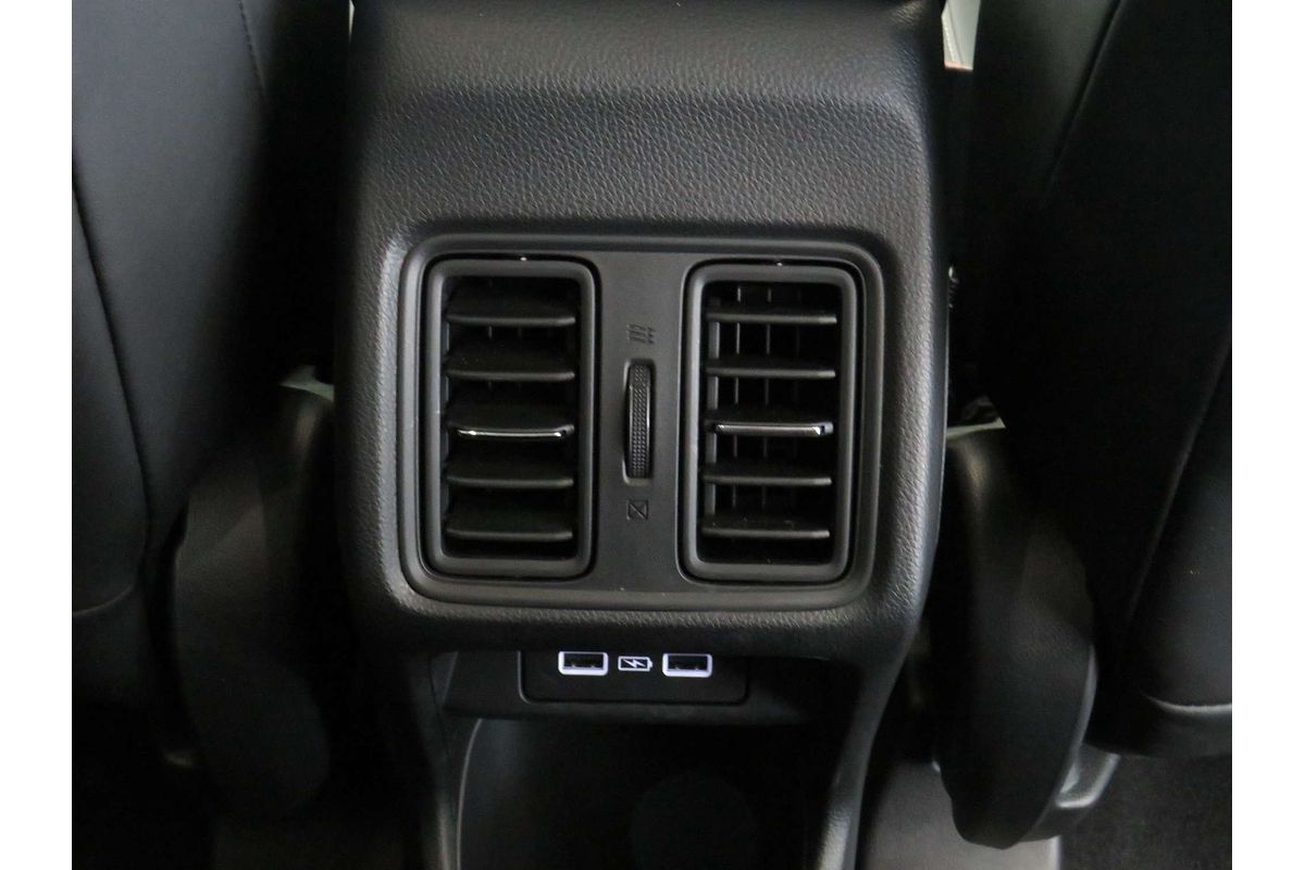 2023 Honda HR-V e:HEV L