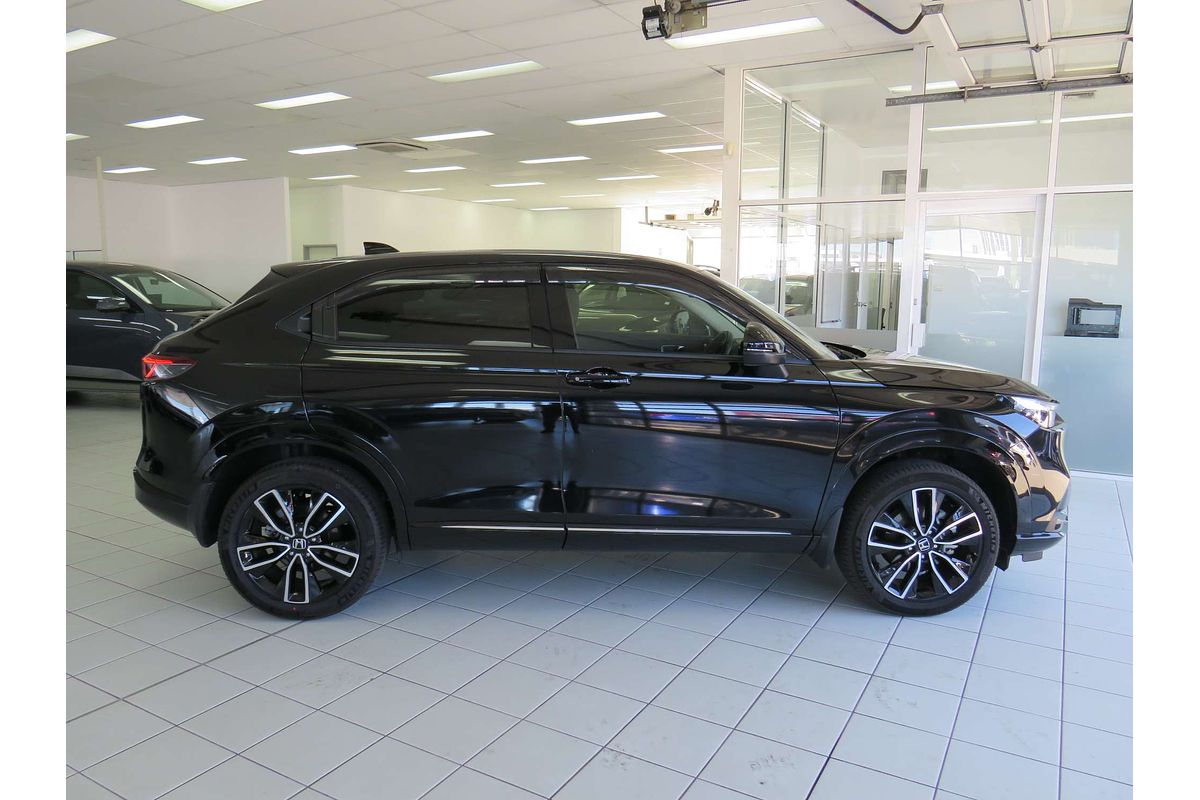 2023 Honda HR-V e:HEV L