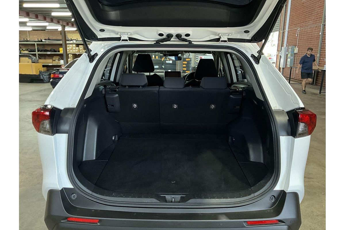 2020 Toyota RAV4 GX AXAH52R