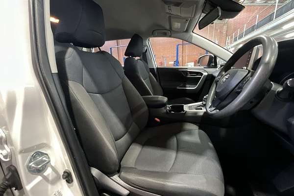 2020 Toyota RAV4 GX AXAH52R
