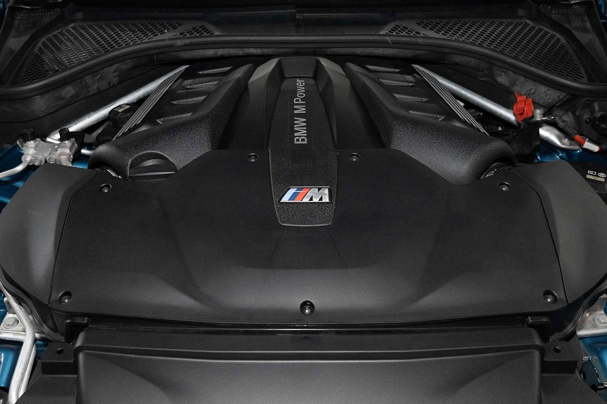 2017 BMW X6 M  F86