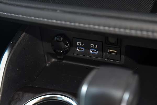 2022 Toyota Kluger Grande AXUH78R