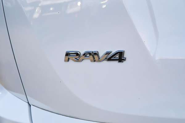 2018 Toyota RAV4 GX ZSA42R