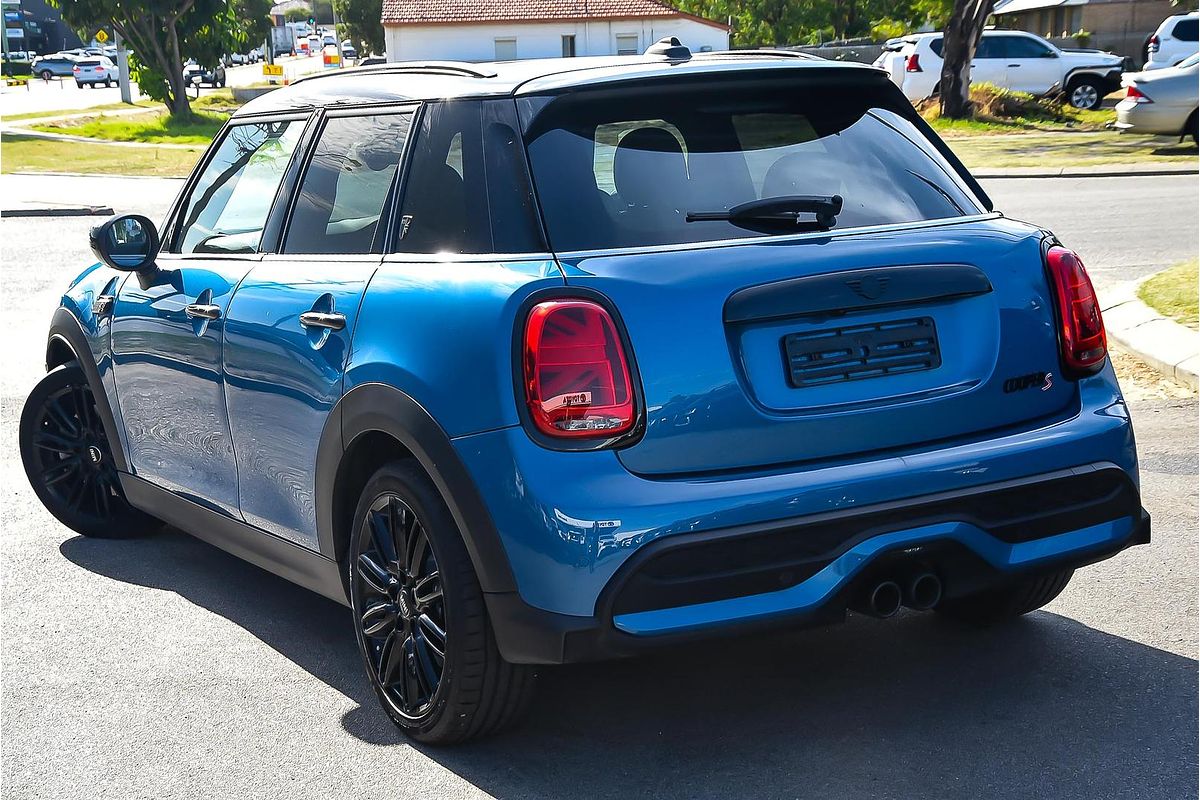 2022 MINI Hatch Cooper S MINI Yours F55 LCI-2
