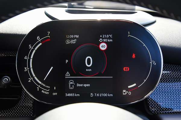 2022 MINI Hatch Cooper S MINI Yours F55 LCI-2