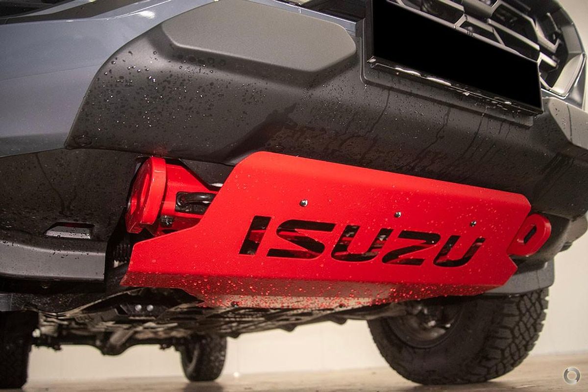 2024 Isuzu D-MAX BLADE 4X4