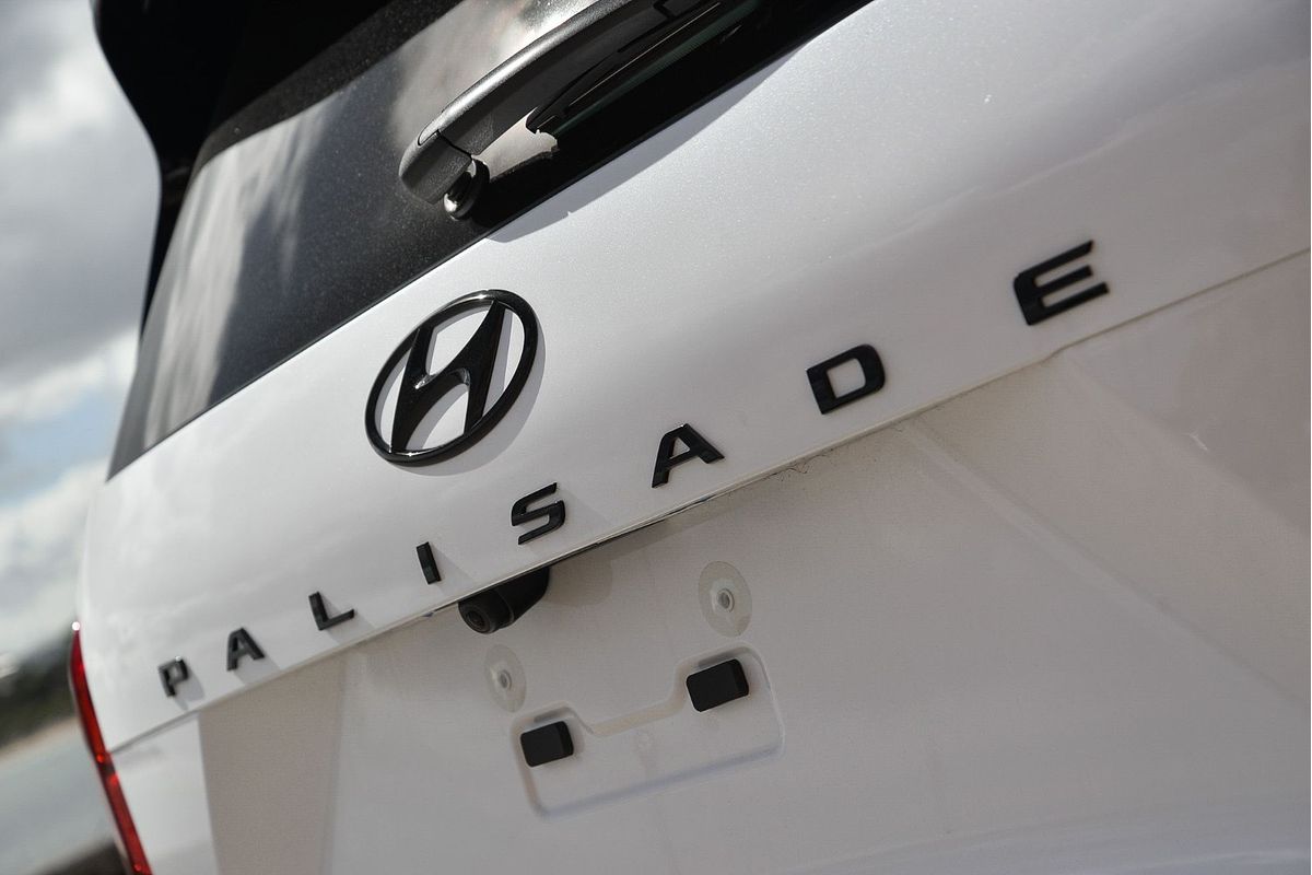 2025 Hyundai Palisade Calligraphy Black Ink LX2.V5