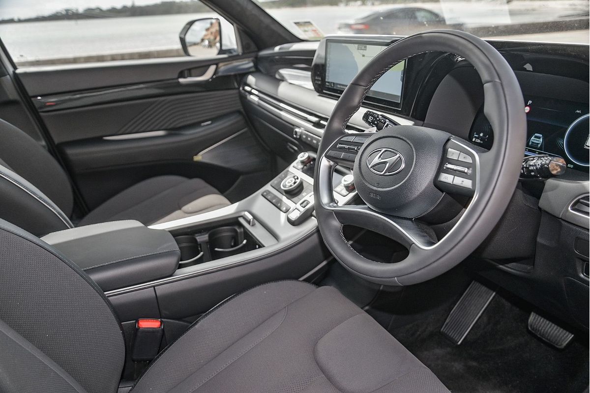 2025 Hyundai Palisade Calligraphy Black Ink LX2.V5