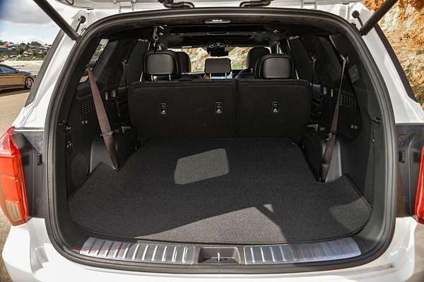 2025 Hyundai Palisade Calligraphy Black Ink LX2.V5