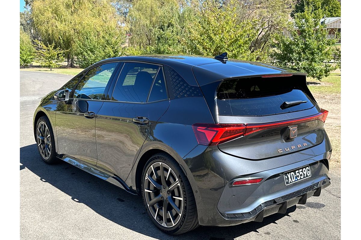 2022 CUPRA Born K1