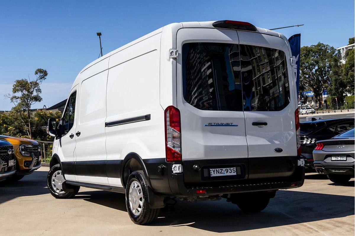 2022 Ford E-Transit 420L VO