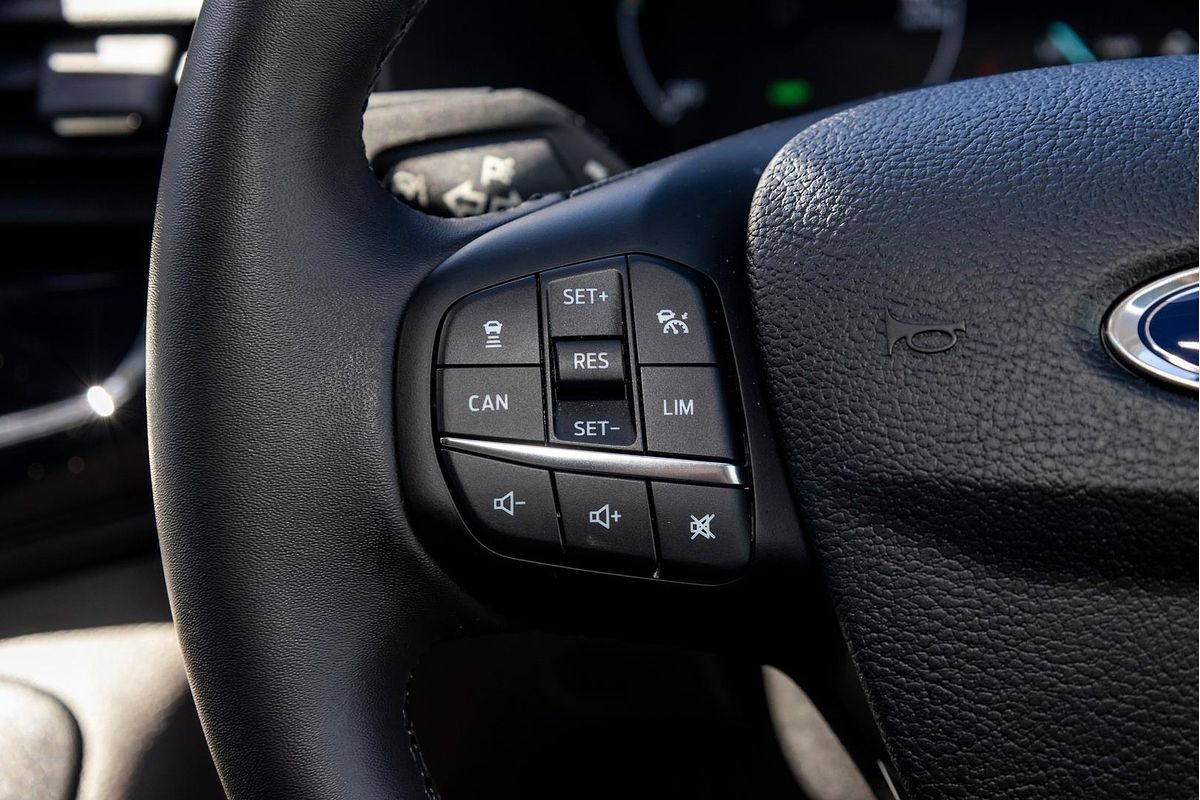 2022 Ford E-Transit 420L VO