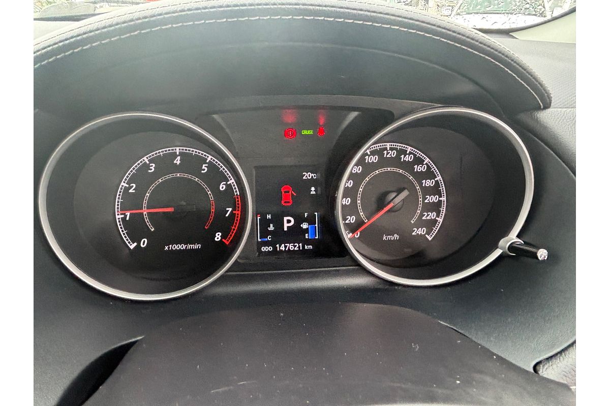 2011 Mitsubishi Outlander LS ZH
