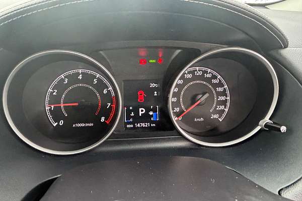 2011 Mitsubishi Outlander LS ZH
