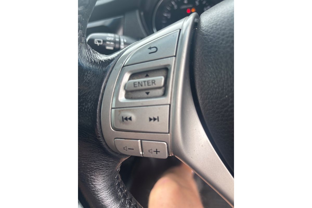 2014 Nissan X-TRAIL ST-L T32