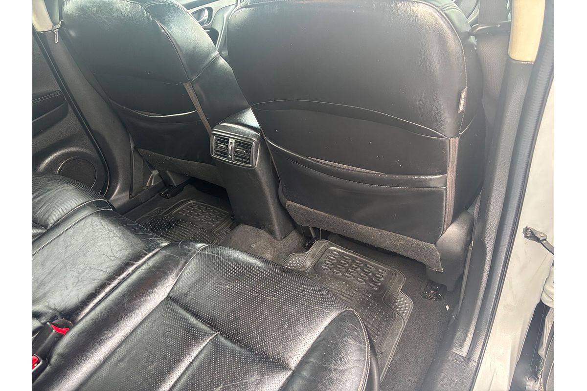 2014 Nissan X-TRAIL ST-L T32
