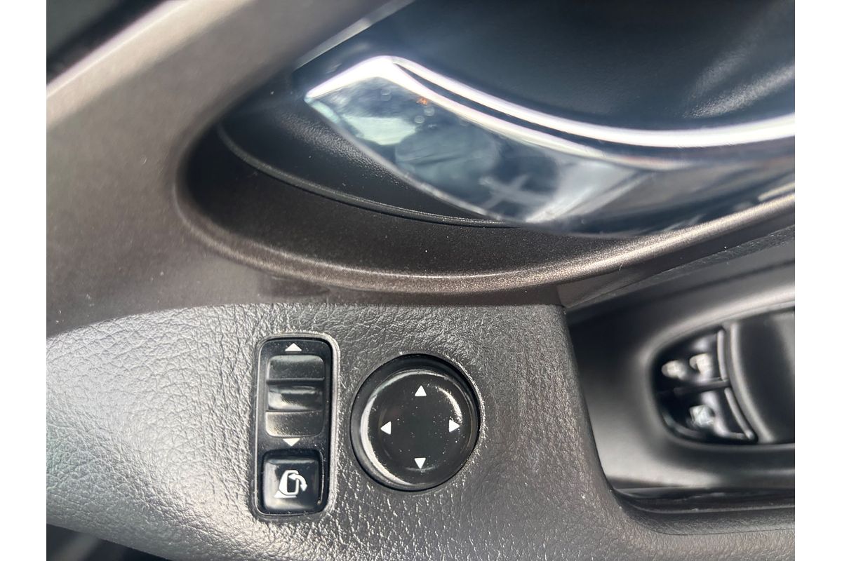 2014 Nissan X-TRAIL ST-L T32