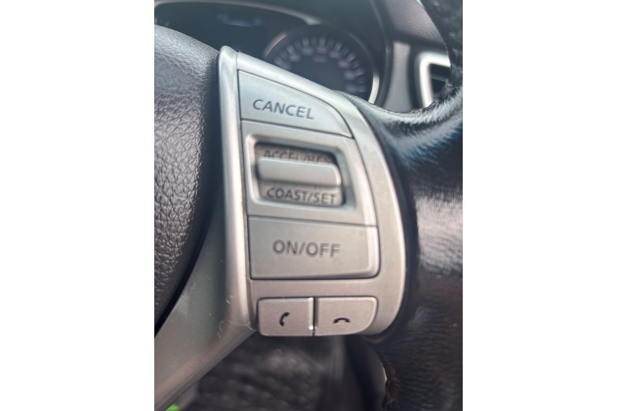 2014 Nissan X-TRAIL ST-L T32