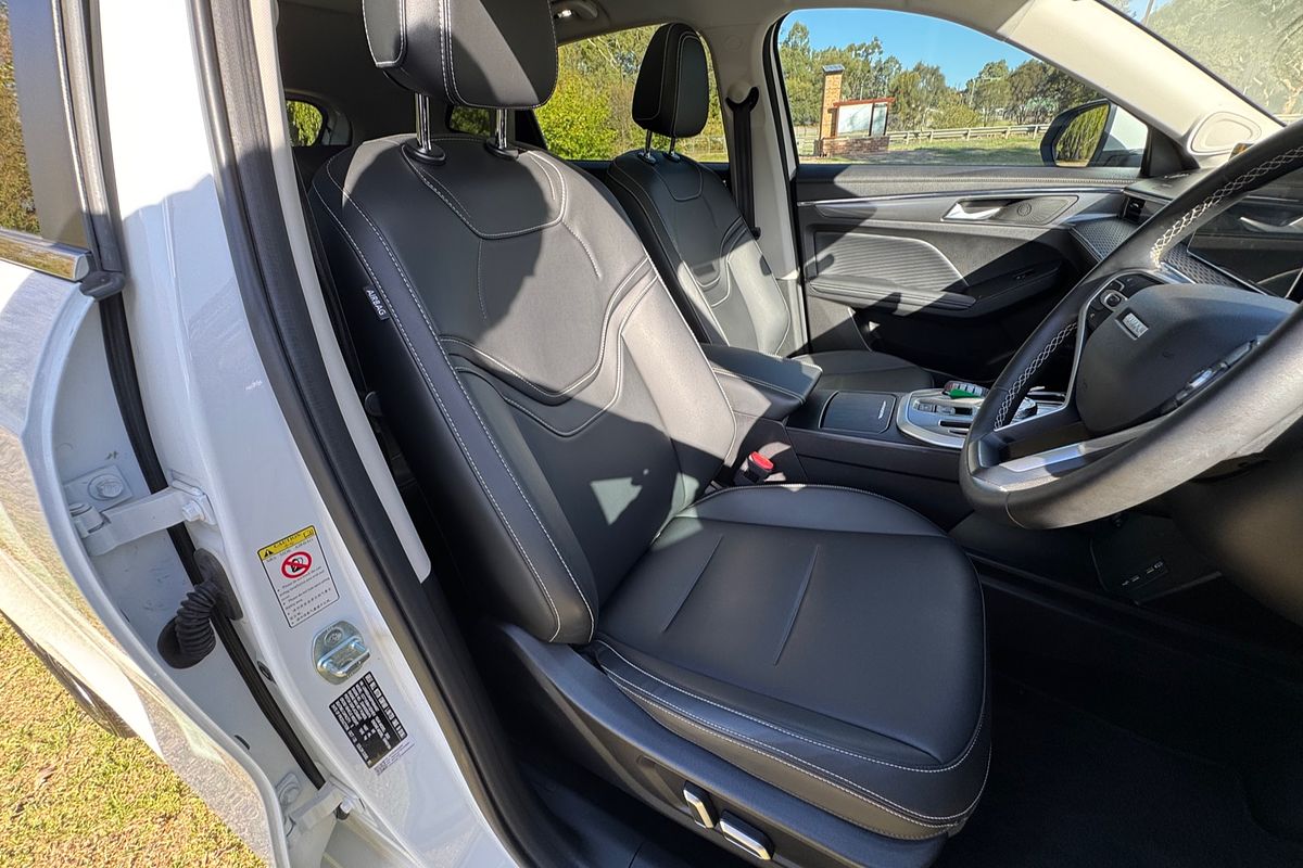 2023 GWM Haval Jolion Ultra Hybrid A01