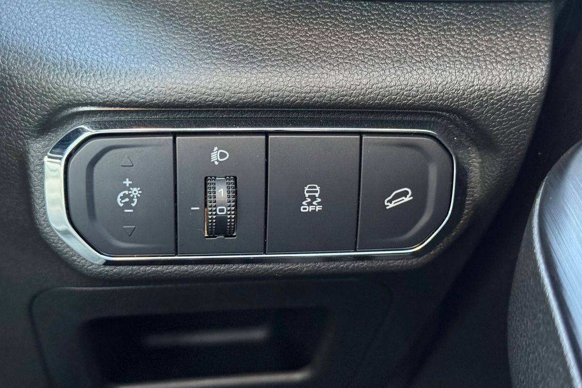 2023 GWM Haval Jolion Ultra Hybrid A01