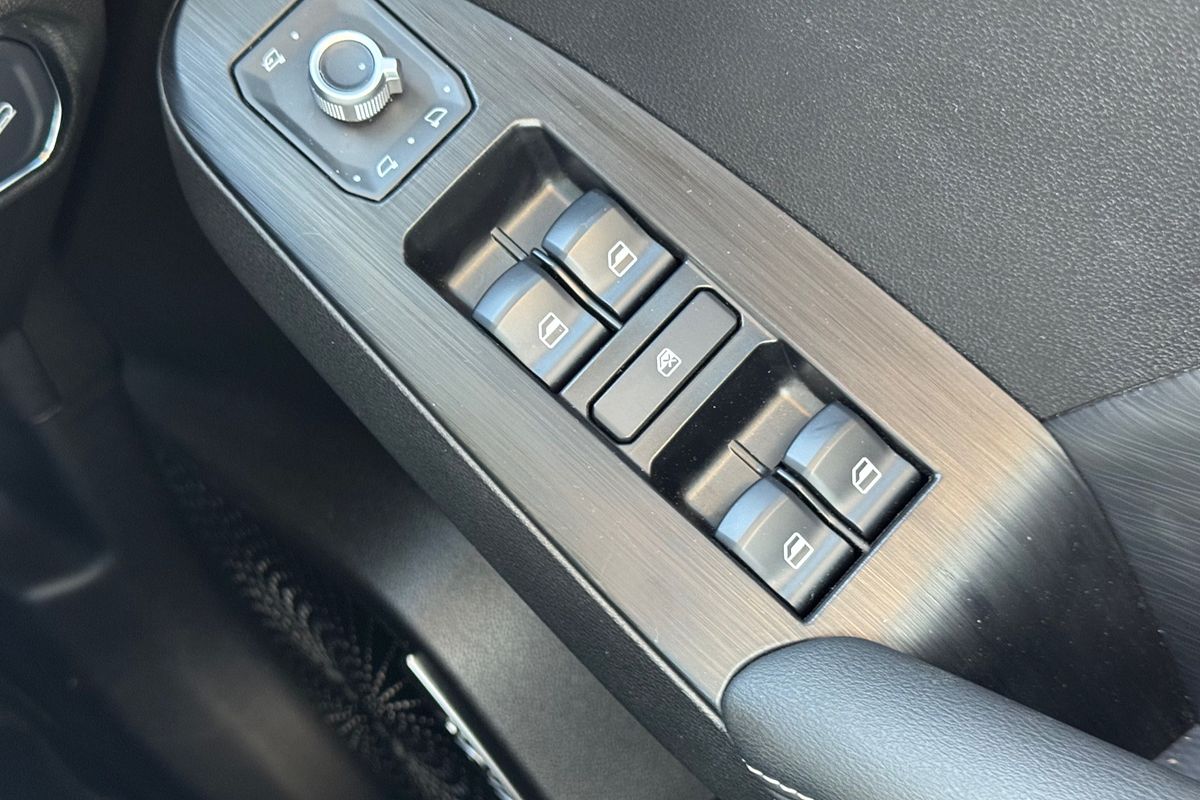2023 GWM Haval Jolion Ultra Hybrid A01