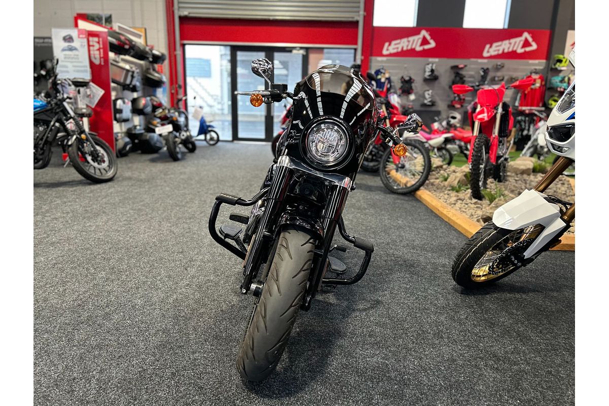 2019 Harley-Davidson SOFTAIL SLIM