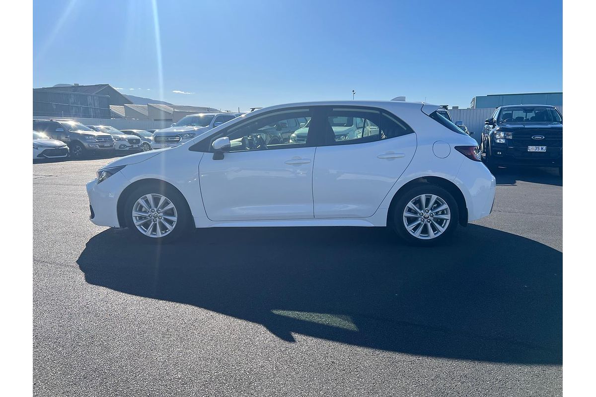 2022 Toyota Corolla Ascent Sport MZEA12R