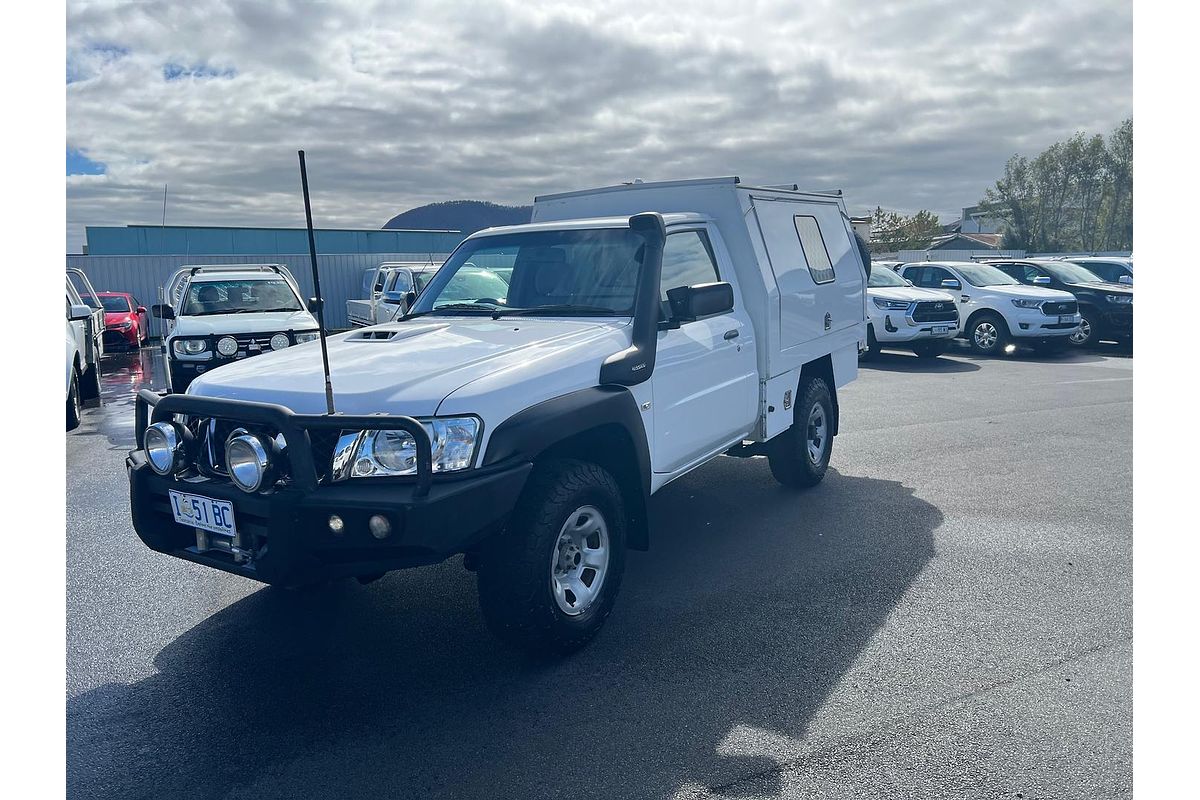 2013 Nissan Patrol ST GU 6 4X4