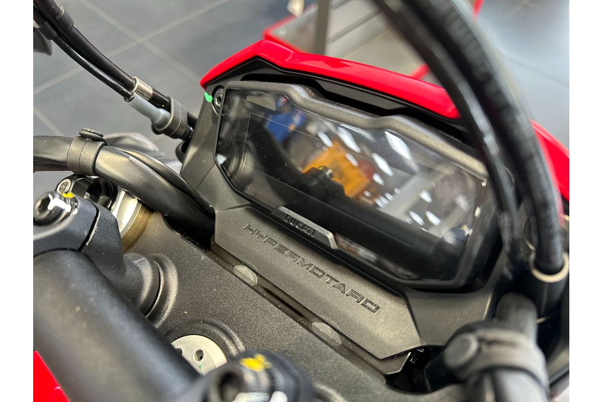 2024 Ducati HYPERMOTARD 698