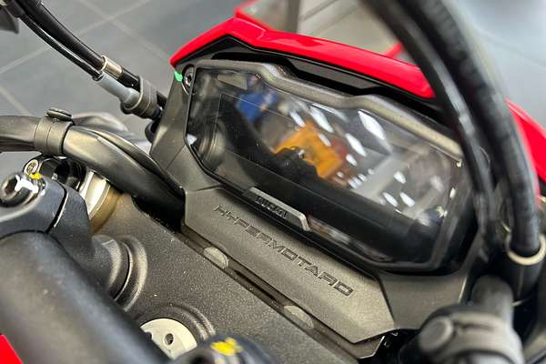 2024 Ducati HYPERMOTARD 698