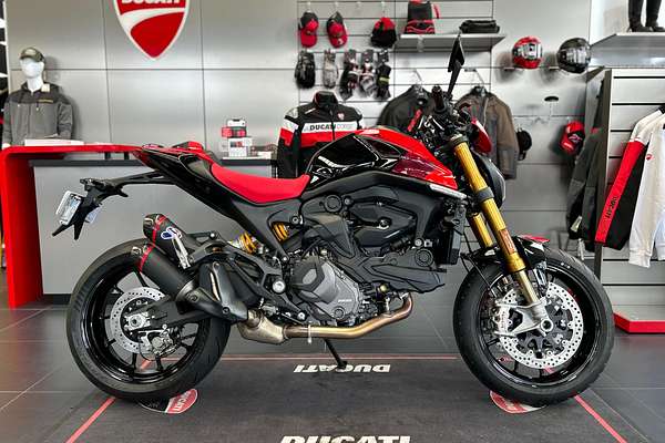 2025 Ducati MONSTER 937 SP
