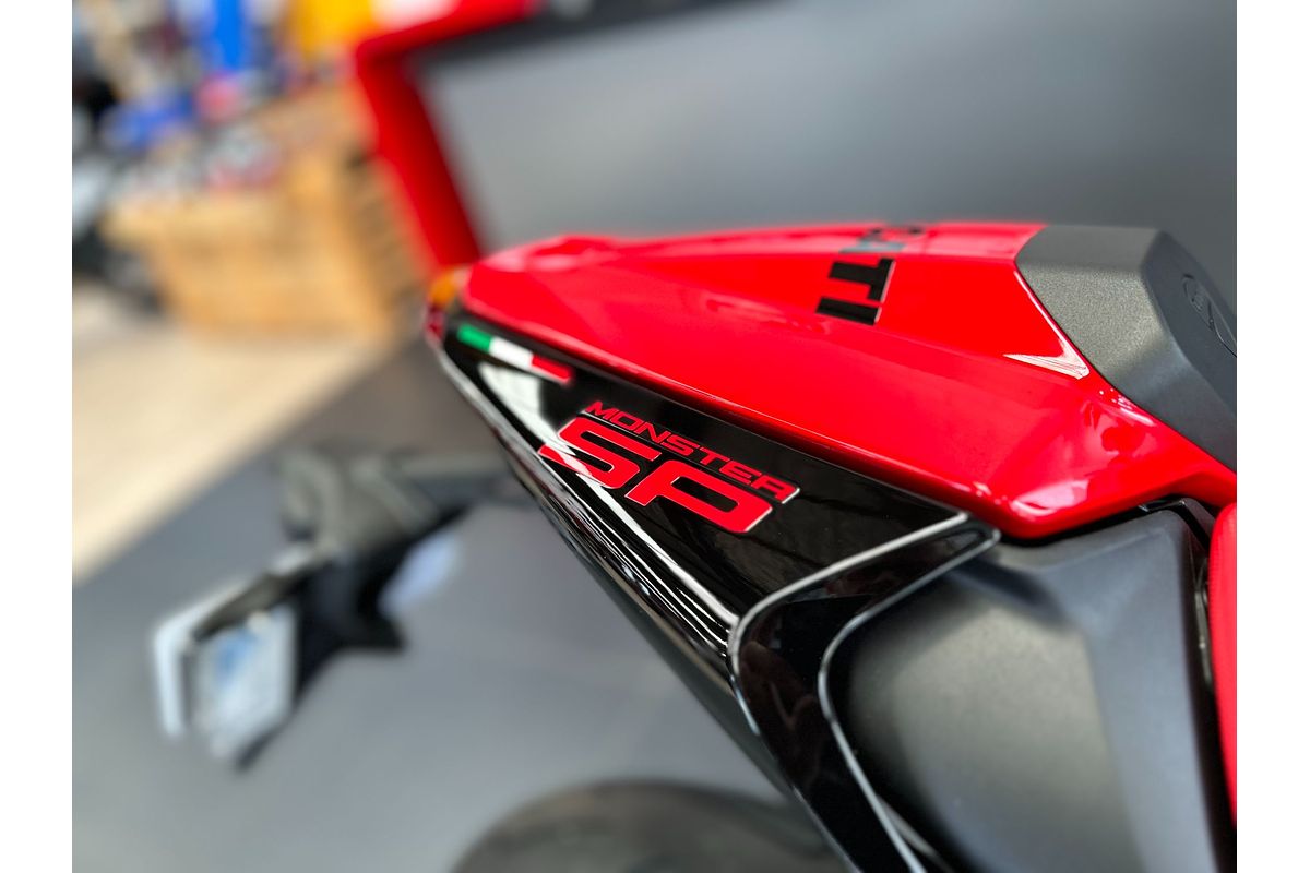 2025 Ducati MONSTER 937 SP