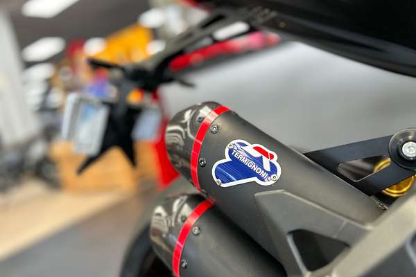 2025 Ducati MONSTER 937 SP