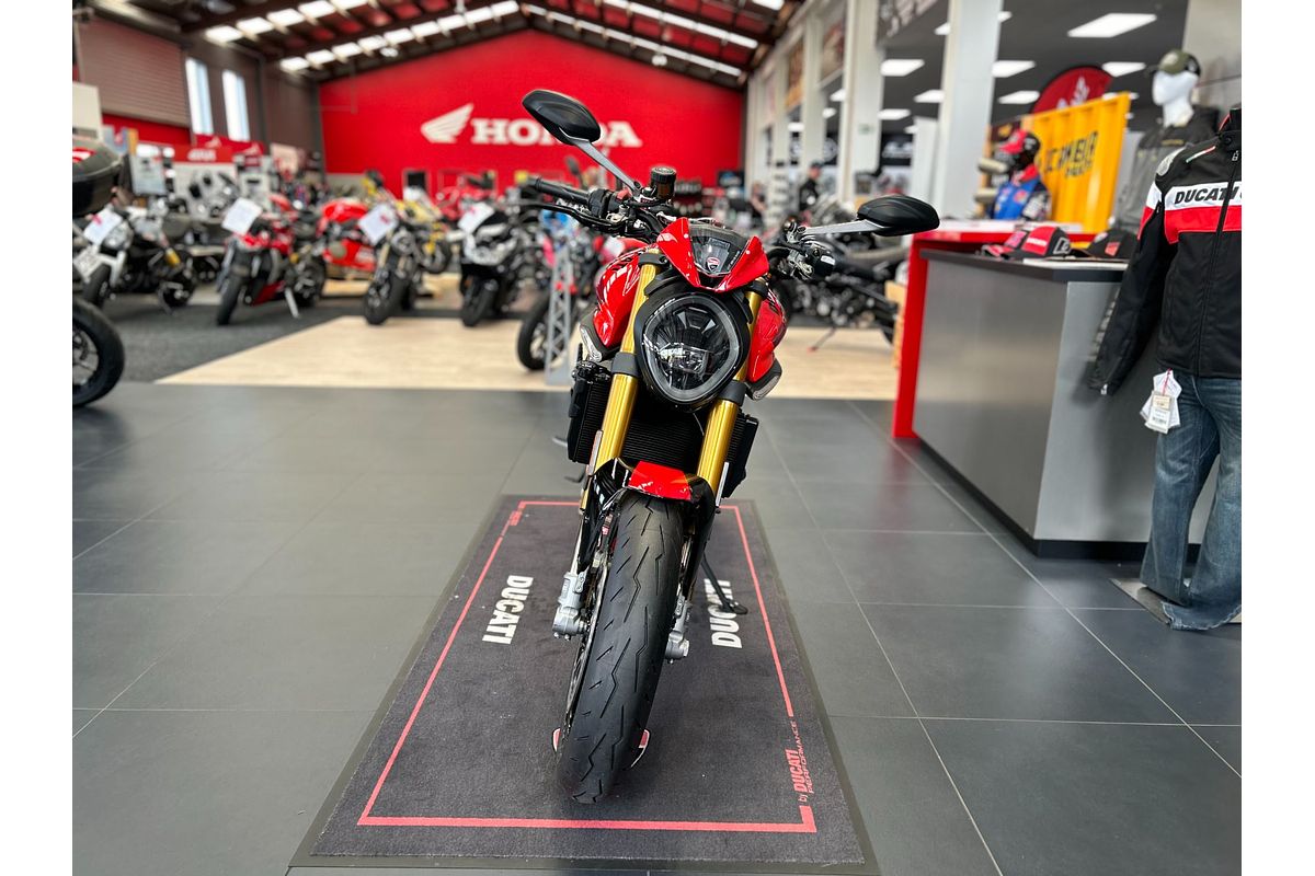 2025 Ducati MONSTER 937 SP