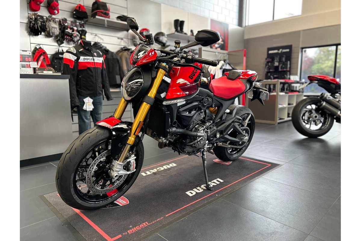 2025 Ducati MONSTER 937 SP