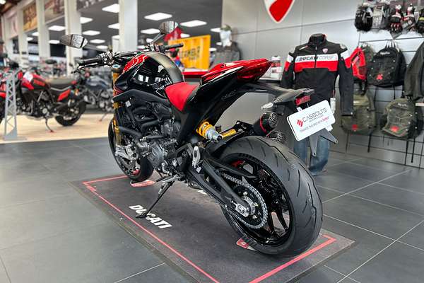 2025 Ducati MONSTER 937 SP