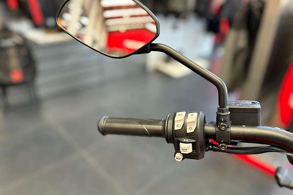 2024 Ducati SCRAMBLER FULL THROTTLE