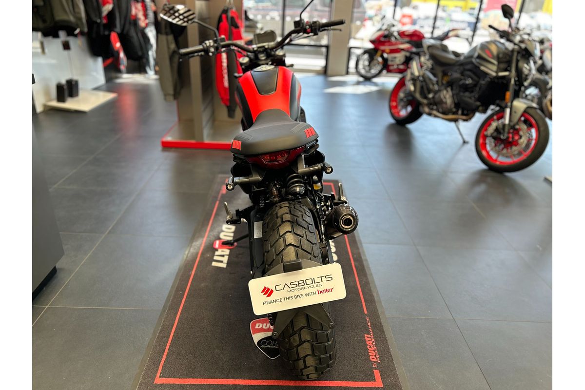 2024 Ducati SCRAMBLER FULL THROTTLE